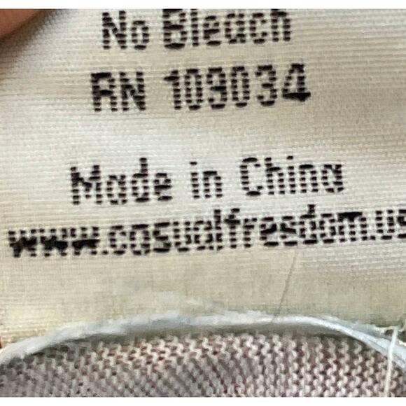 Casual Freedom Silk Blend Blouse Womens Size Small Rose Pattern Square Neck Top - Picture 5 of 13